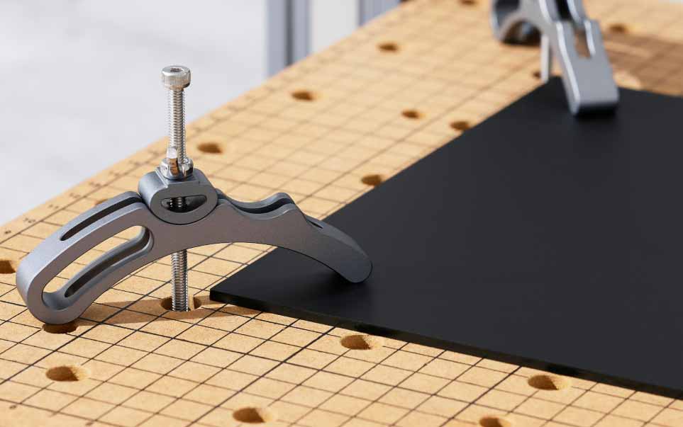 Платформа и наборы зажимов из МДФ по индивидуальному заказу